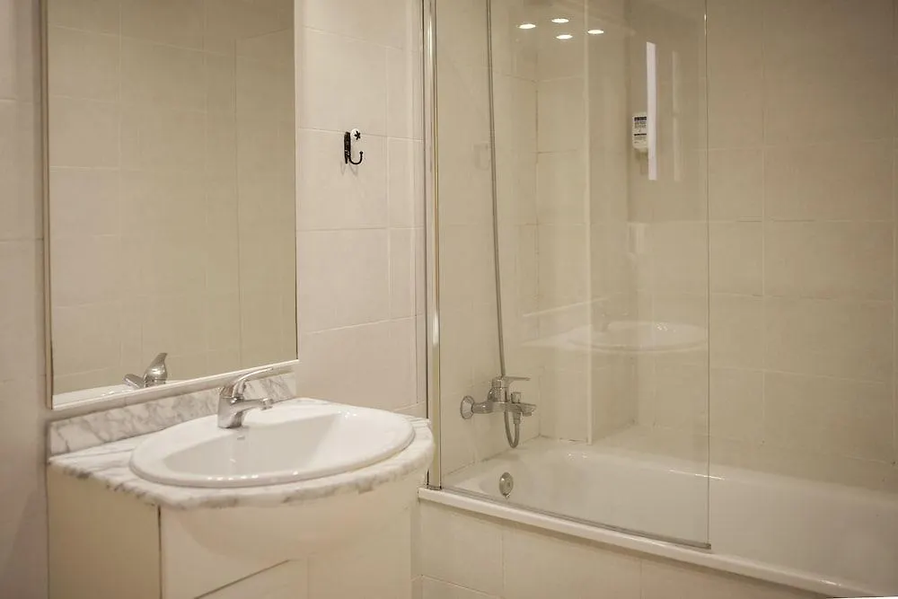*** Ξενοδοχείο Las Ramblas Pasaje Bacardi Apartments Βαρκελώνη Ισπανία